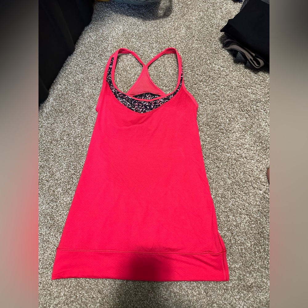 Lululemon tank top